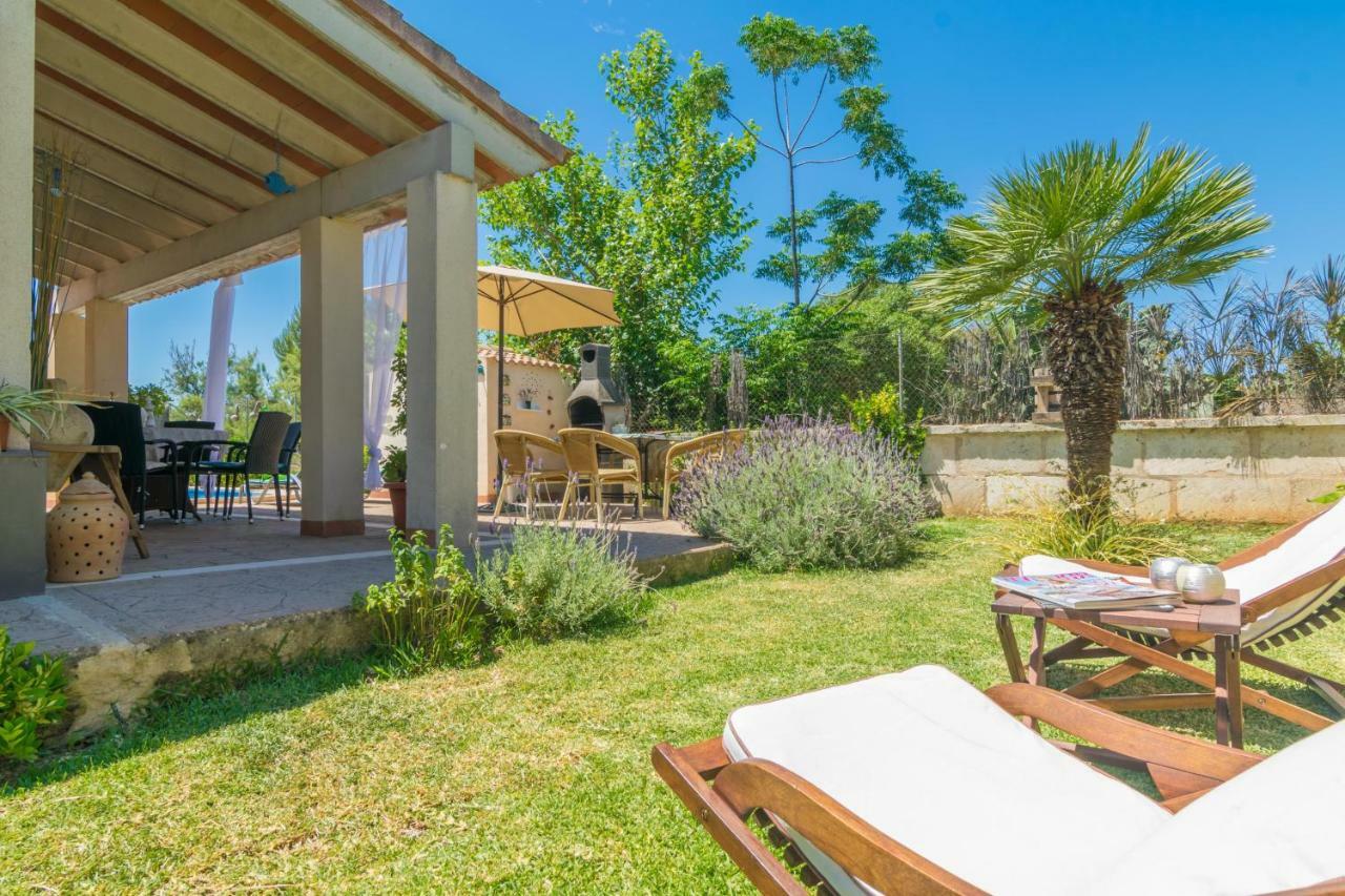 Villa Content *