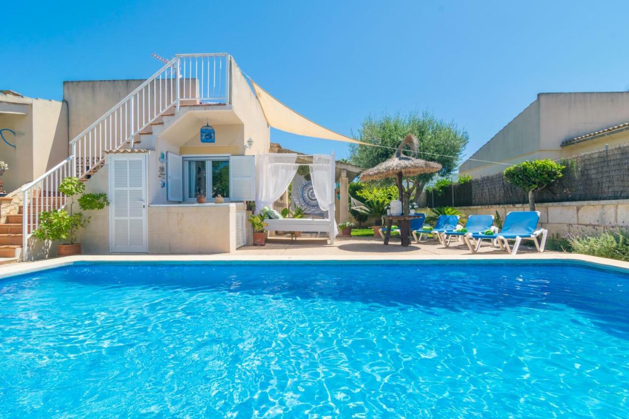 Villa Content *