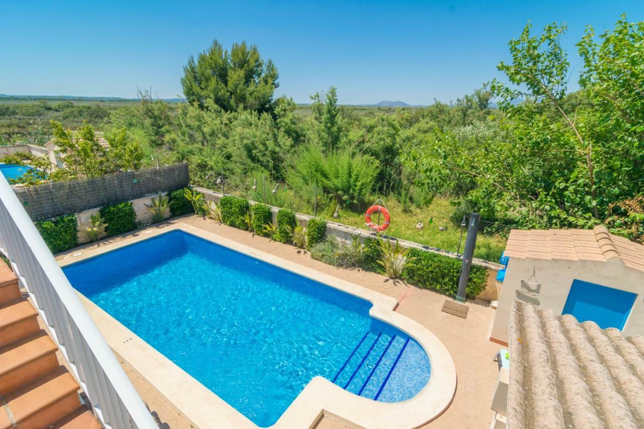 Villa Content *