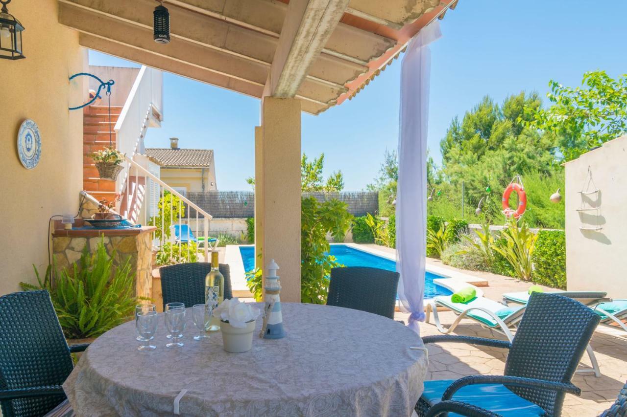 Villa Content